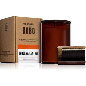 KOBO Woodblock Modena Leather vonná sviečka 425 g