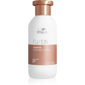 Wella Professionals Fusion regeneračný šampón pre farbené a poškodené vlasy 250 ml