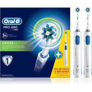 Oral B PRO 690 CrossAction D16.524H elektrická zubná kefka