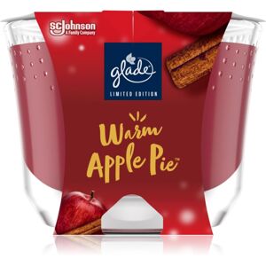 GLADE Warm Apple Pie vonná sviečka s vôňou Apple, Cinnamon, Baked Crisp 224 g