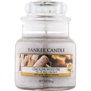 Yankee Candle Crackling Wood Fire vonná sviečka Classic malá 104 g