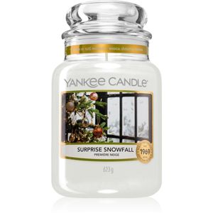 Yankee Candle Surprise Snowfall vonná sviečka 623 g