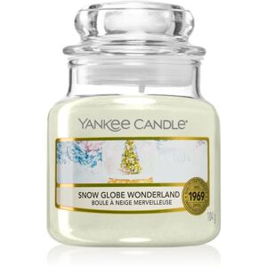Yankee Candle Snow Globe Wonderland vonná sviečka 104 g