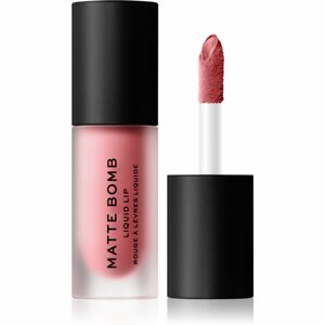 Makeup Revolution Matte Bomb matný tekutý rúž odtieň Pink Bunny 4,6 ml