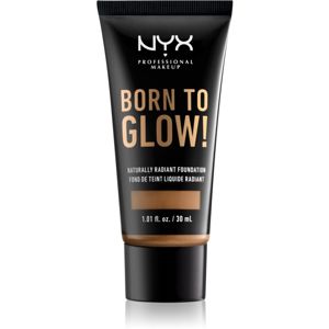 NYX Professional Makeup Born To Glow tekutý rozjasňujúci make-up odtieň 16.5 Nutmeg 30 ml