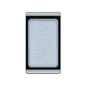 Artdeco Eyeshadow Pearl pudrové očné tiene v praktickom magnetickom puzdre odtieň 30.63 pearly baby blue 0,8 g