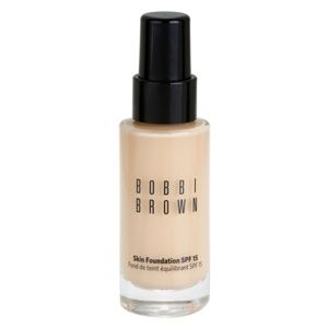 Bobbi Brown Skin Foundation SPF 15 hydratačný make-up SPF 15 odtieň 01 Warm Ivory 30 ml