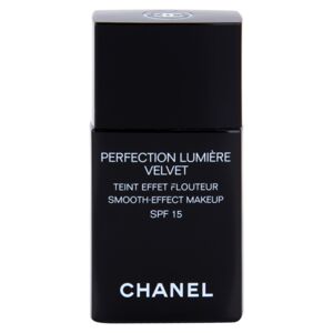 Chanel Perfection Lumière Velvet zamatový make-up pre matný vzhľad odtieň 10 Beige SPF 15 30 ml