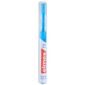 Elmex Caries Protection 29 zubná kefka s rovnými vláknami a krátkou hlavou medium farebné varianty blue