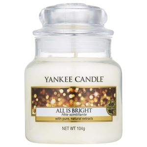 Yankee Candle All is Bright vonná sviečka Classic stredná 105 g