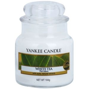 Yankee Candle White Tea vonná sviečka 104 g Classic malá